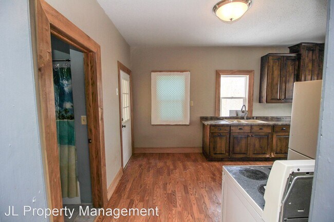 Foto del edificio - 3 br, 1 bath House - 1125 N Minnesota Ave