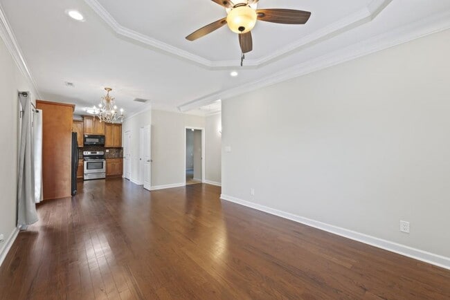 Building Photo - 2455 Pilgrim Rd