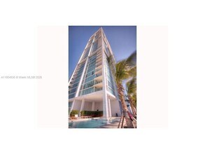 Building Photo - 1040 Biscayne Blvd