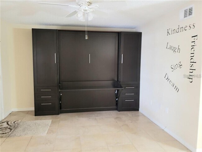 Building Photo - 17117 Gulf Blvd