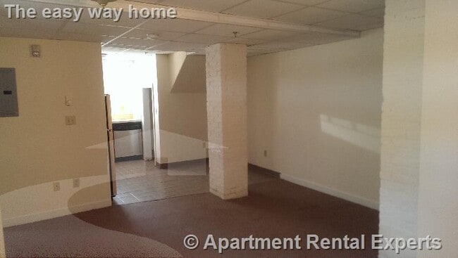 Building Photo - 1622 Massachusetts Ave