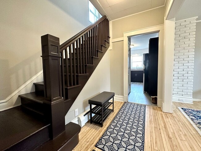 Building Photo - Available June 1st - Beautifully Renovated 4 Bed 1 Bath w/ Garage