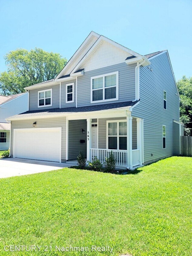 Foto principal - 4 br, 2.5 bath House - 565 Woodford Street