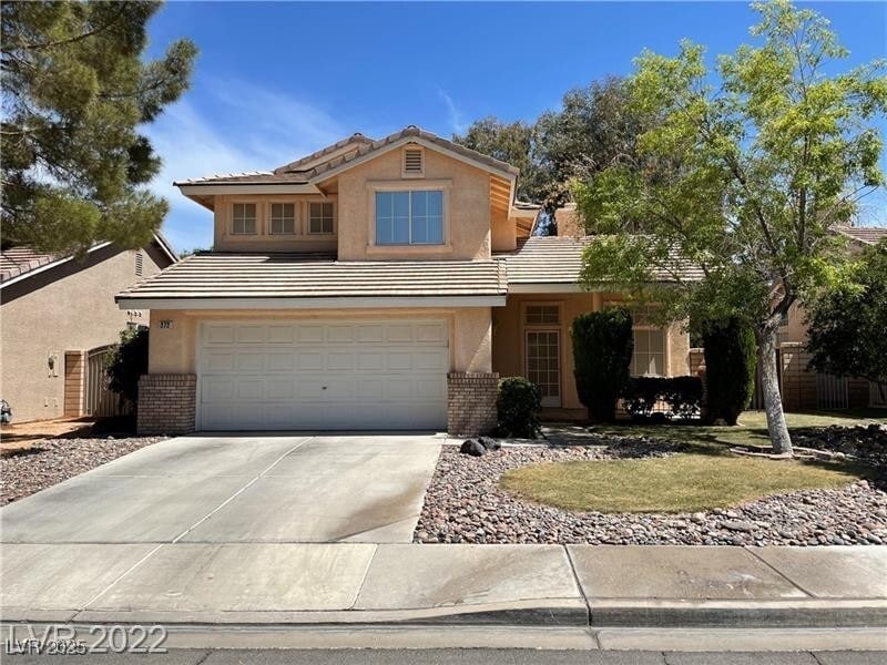 Foto principal - 272 Walnut Village Ln