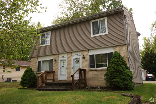 Building Photo - 1244 Sparhawk Ave