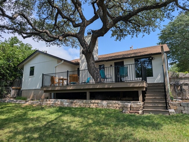 Building Photo - 8513 Bargamin Dr
