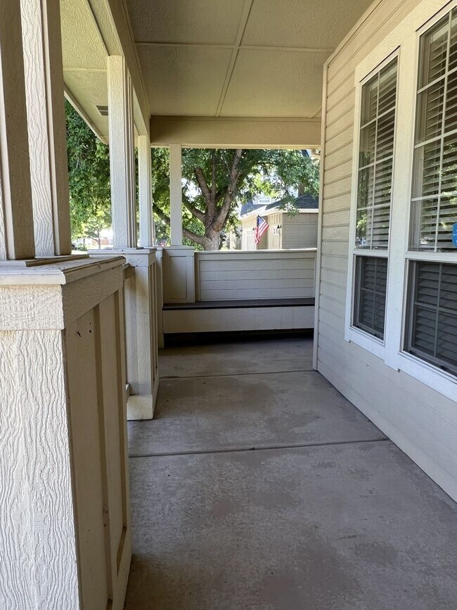 Foto del edificio - Beautiful 4 bed 3.5 bath home in Eagle jus...