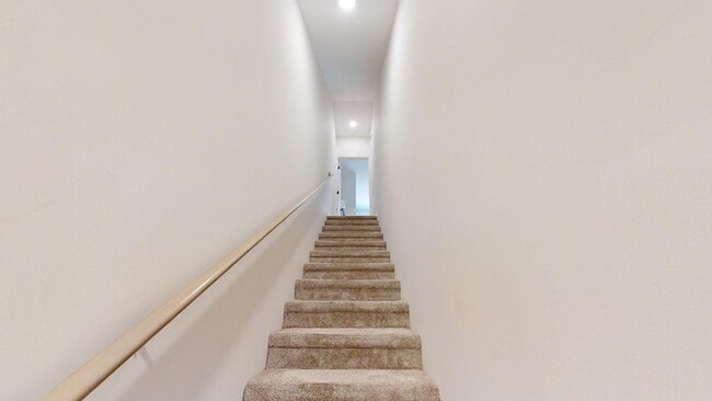 Building Photo - THE LEX- 204