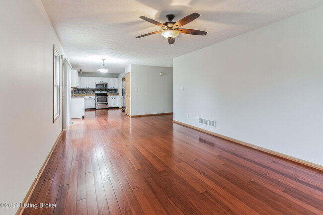 Building Photo - 10102 Winding River Way