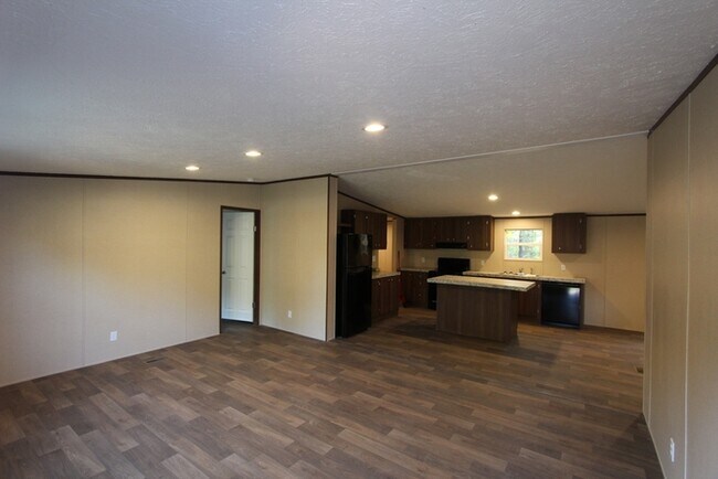 Foto del edificio - 3091 Shannon Rd