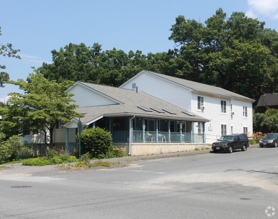 60 J St, Turners Falls, MA 01376 Apartments in Turners Falls, MA