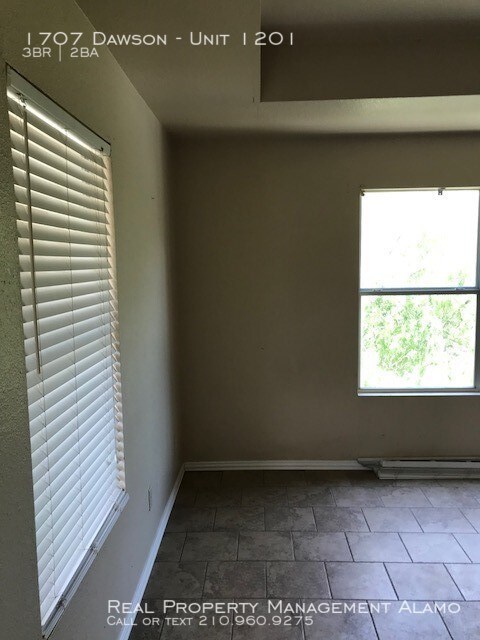 Building Photo - 1707 Dawson St