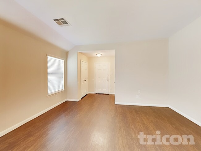 Building Photo - 21419 Palma Grove Way