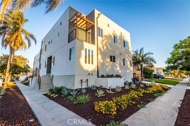 Foto principal - 5018 Pickford St