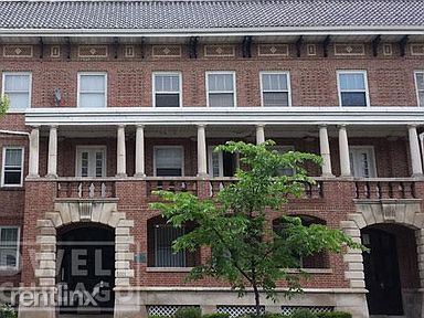 Foto principal - 5001 S Drexel Blvd