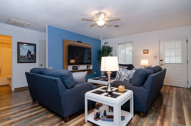 Foto del edificio - (K109) 109 4th Ave S, Kure Beach, NC 28449