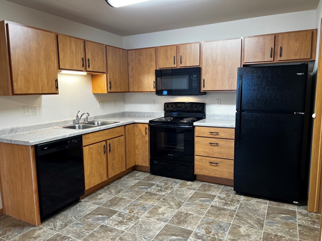 South Ridge Apartments 13211327 Pep's Dr Medford, WI