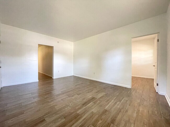 Foto del edificio - Newly Renovated 1 bedroom 1 bath Downtown ...