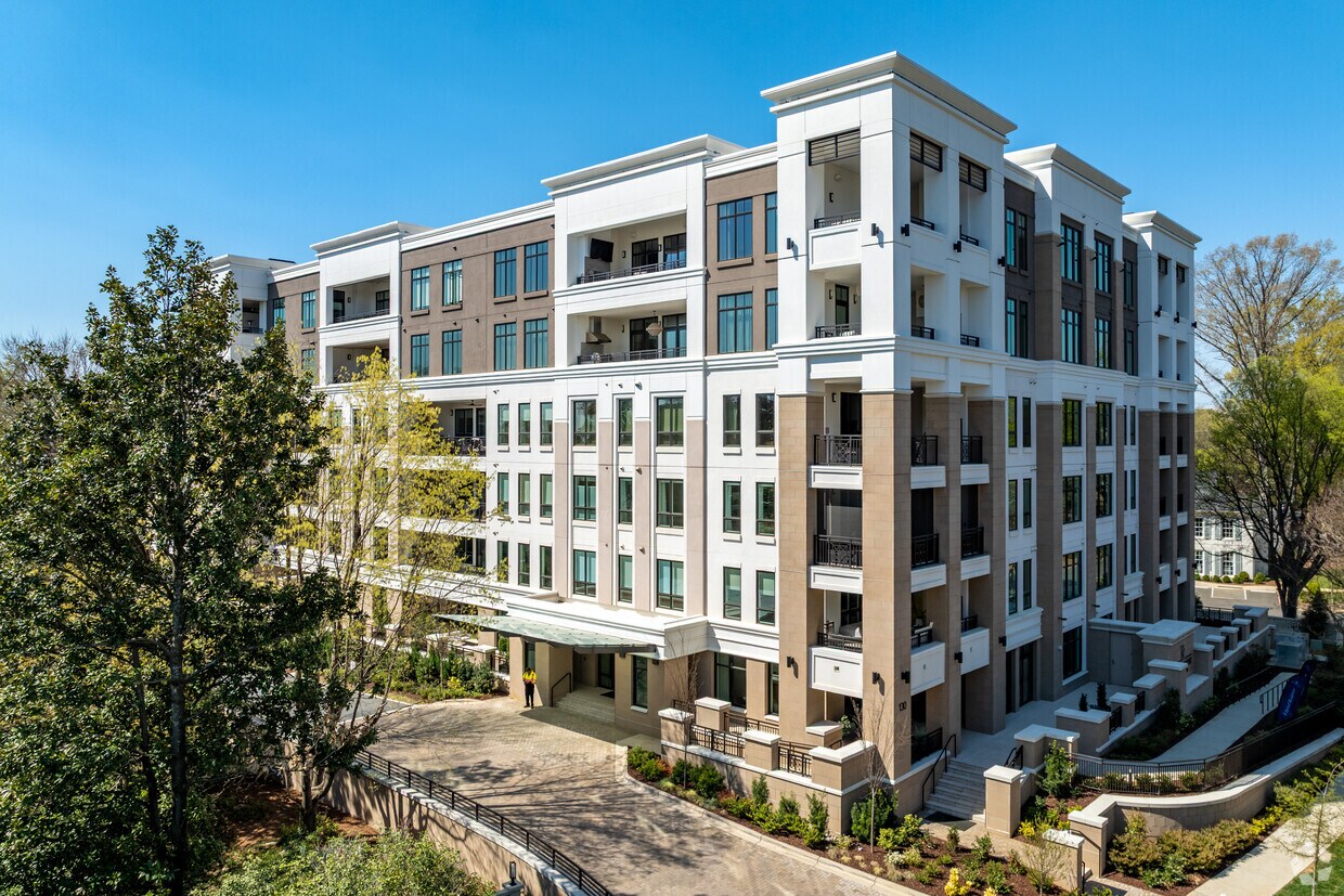 Foto del edificio - The Regent at Eastover