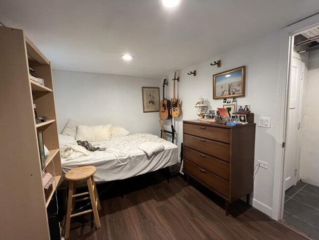 Building Photo - 2 bedroom in Chicago IL 60639