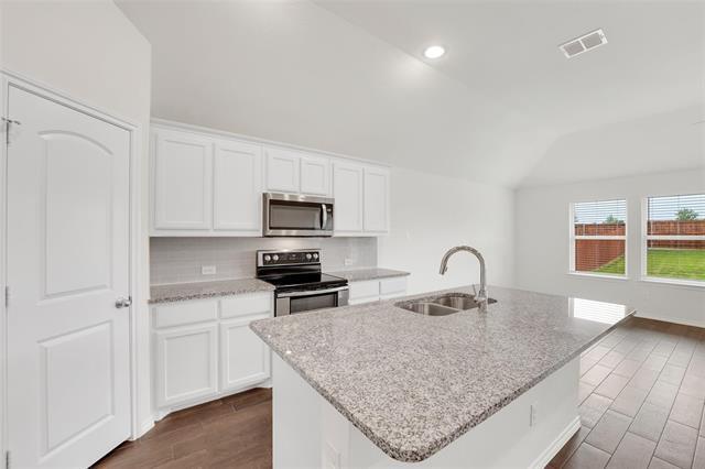 Building Photo - 4311 Cordata Dr
