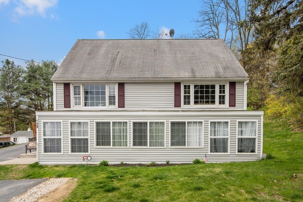 308 St Nicholas Ave, Worcester, MA 01606 House Rental in Worcester