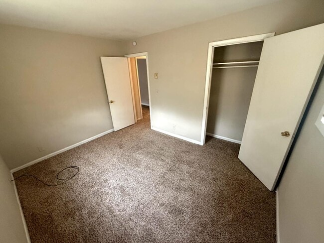 Foto del edificio - 2522 Glenrose Ave