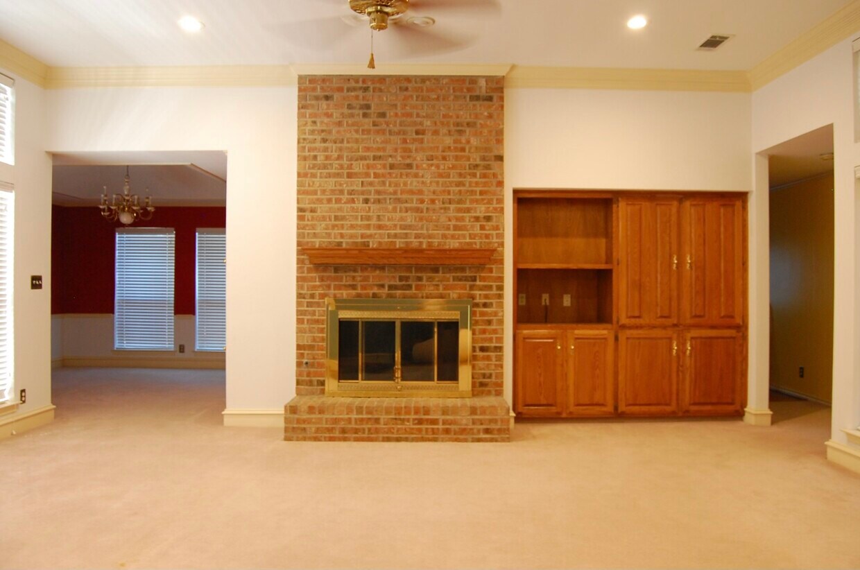 Foto principal - 400 Ricker Ct