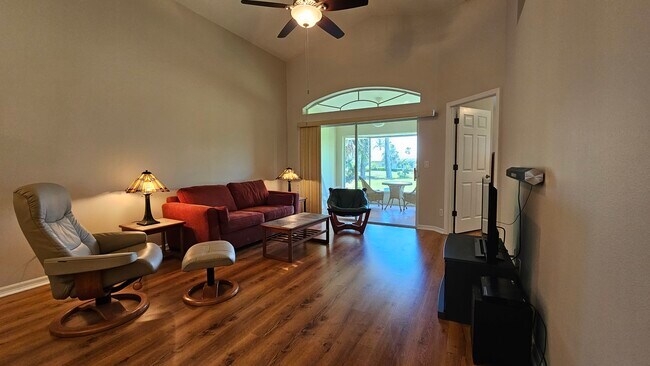Building Photo - 5324 Tay Ct