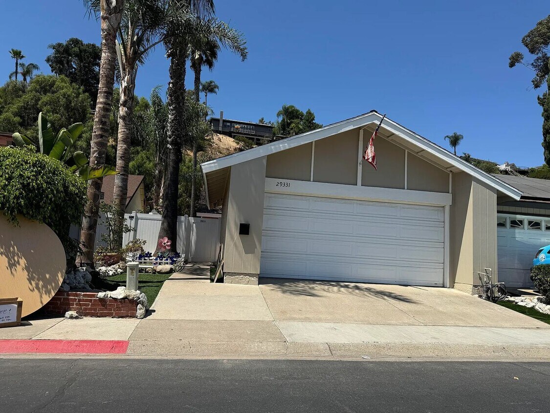 Foto principal - 29331 Edgewood Rd