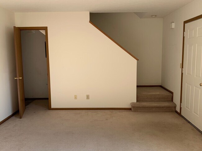 Building Photo - gj1255