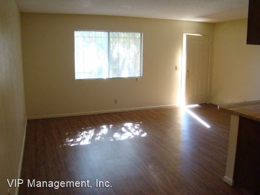 Building Photo - 15473 Tokay St