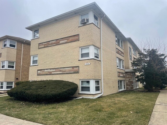 Primary Photo - 3048 N Boyle Terrace