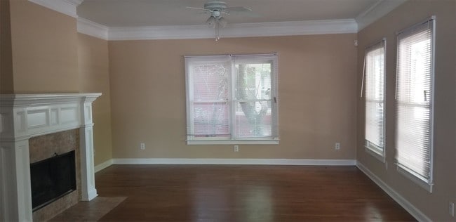 Building Photo - 1095 Metropolitan Pkwy SW