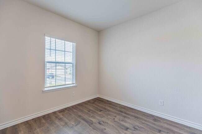 Building Photo - 2926 Wentwood Run