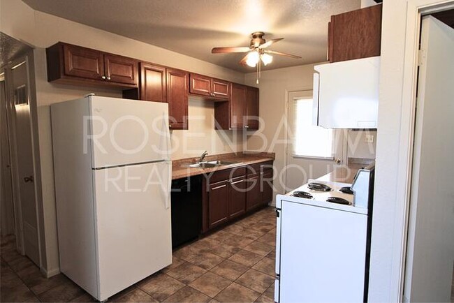 Foto del edificio - Charming and Cozy 2-bedrooms, 1.5-baths ho...