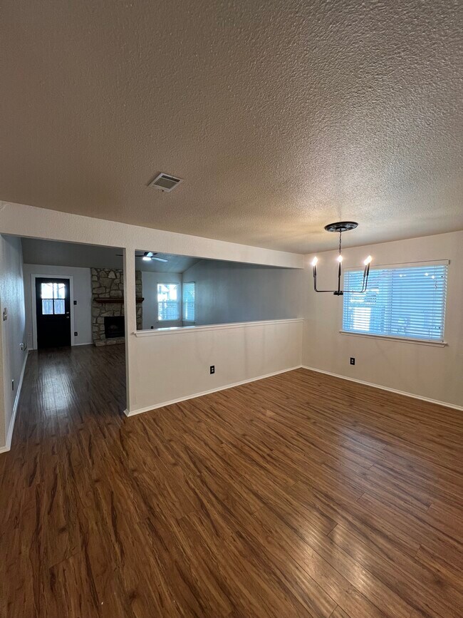 Building Photo - 4414 Molokai Dr