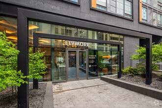 Building Photo - Le Livmore