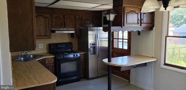 Foto del edificio - 1539 Nicolay Way