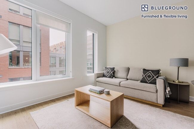 Building Photo - 455 I St NW