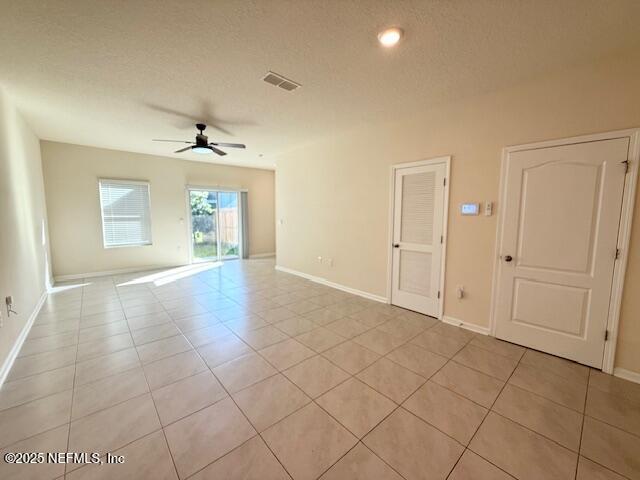 Foto del edificio - 9622 Baylin Ct