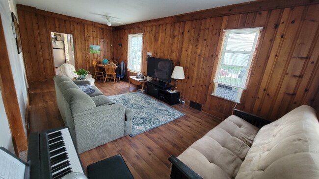 Foto del edificio - 304 9th Ave SE