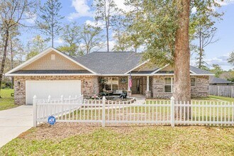 Building Photo - 6030 W Dogwood Dr