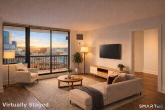 Building Photo - 25 Forest St