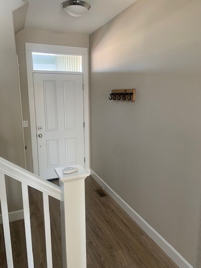 Foto del edificio - Adorable 4 Bed/2.5 Bath Single Family Home...