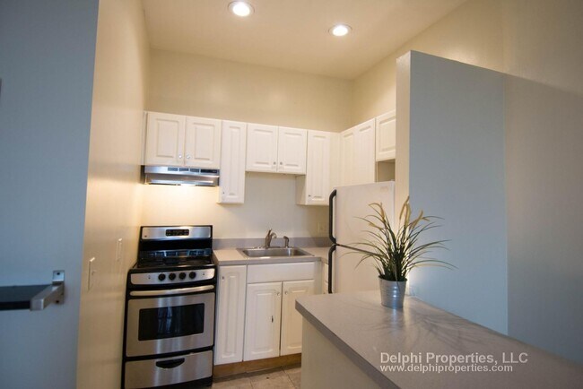 Foto del edificio - 554 Massachusetts Ave