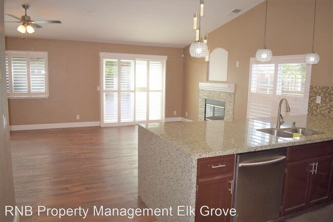 Foto del edificio - 3 br, 2 bath House - 8425 Winterberry Drive
