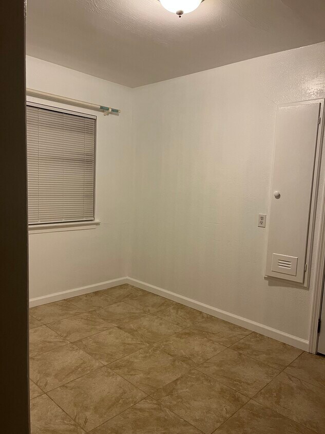 Dinning and kitchen - 315 Higdon Ave
