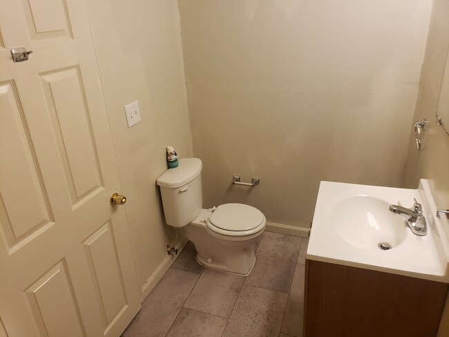 Bathroom #2 - 43 Lissner Ave