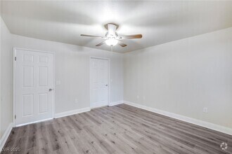 Building Photo - 6800 E Lake Mead Blvd